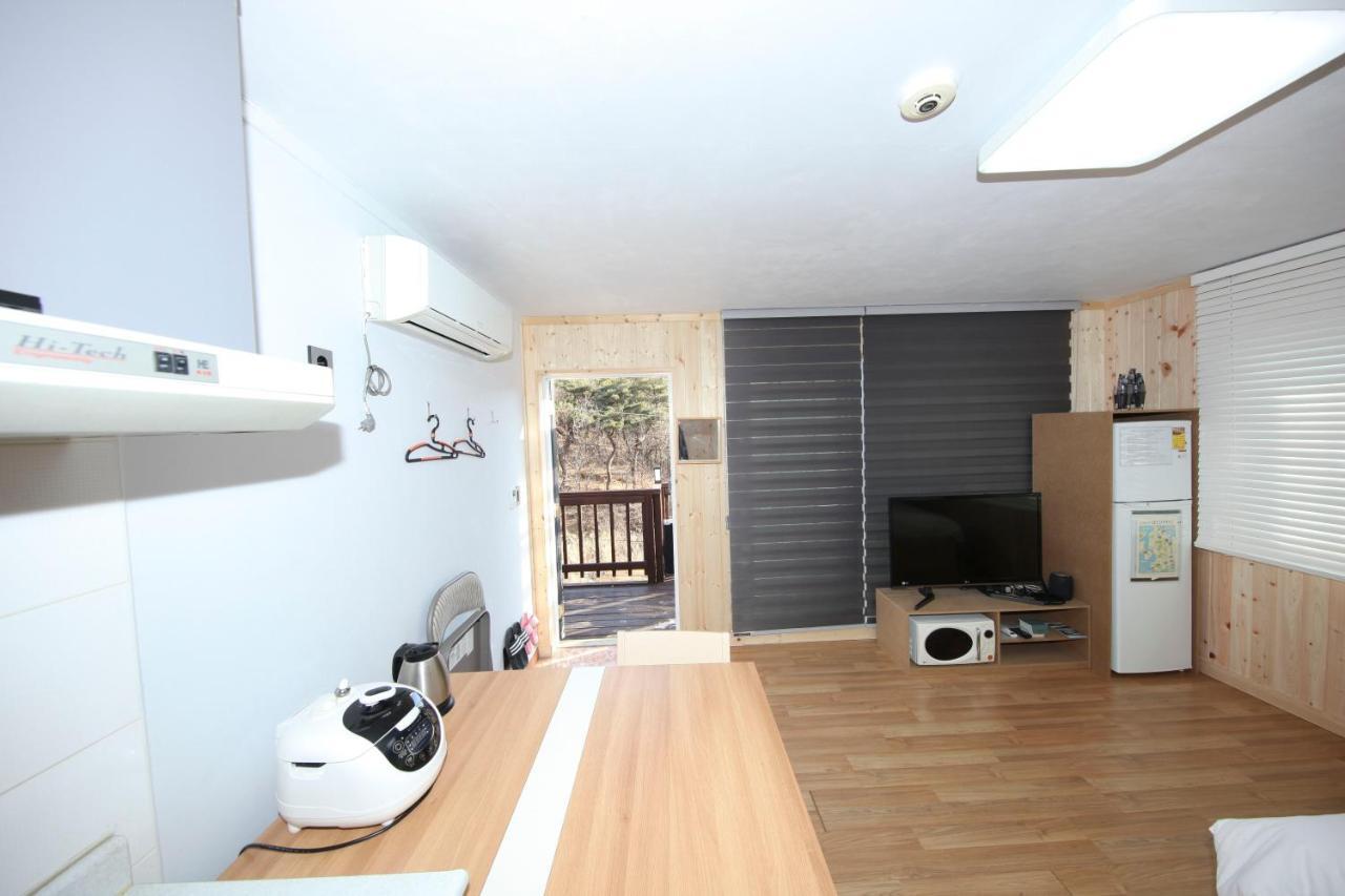 Park Jeong A Pension Ganghwa Exterior foto