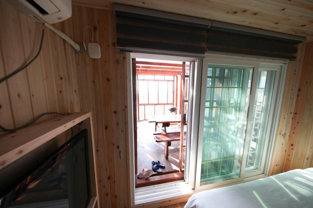 Park Jeong A Pension Ganghwa Exterior foto