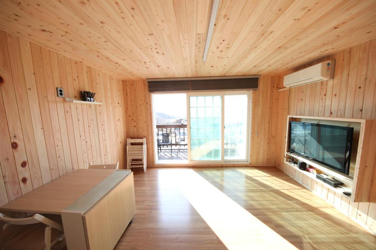 Park Jeong A Pension Ganghwa Exterior foto